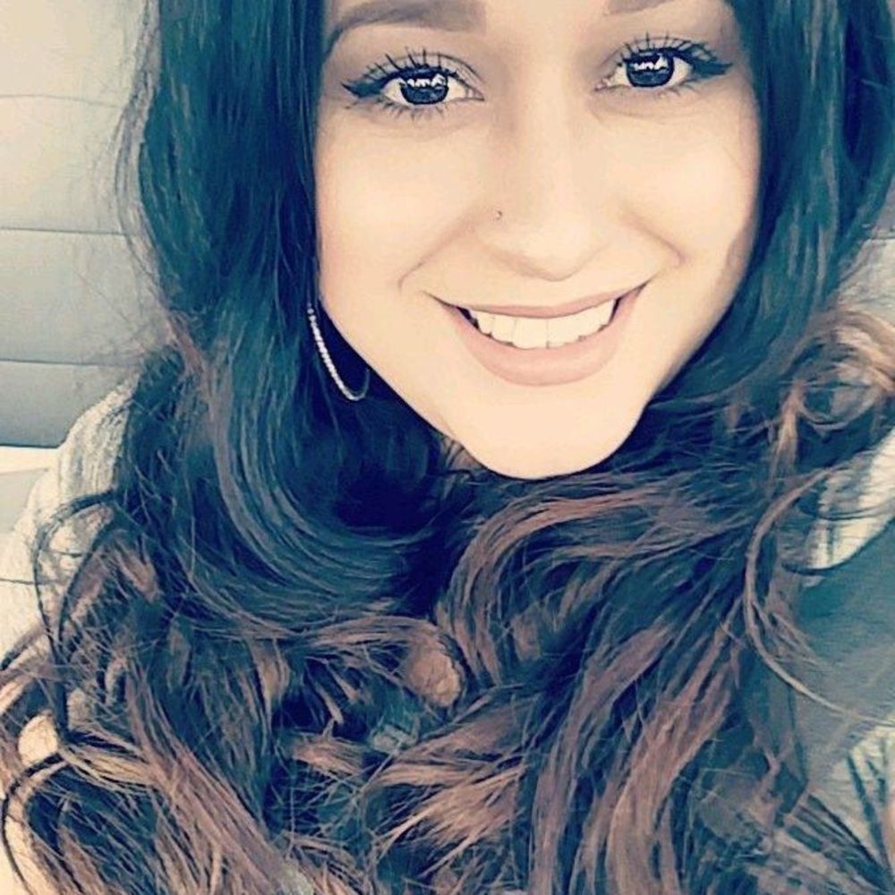 Meet your Posher, Marisol